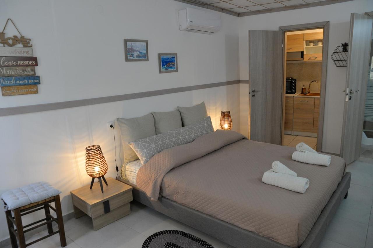 Ifigenia Apartments Ermoupoli Luaran gambar