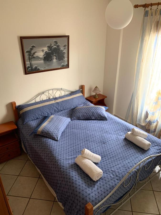 Ifigenia Apartments Ermoupoli Luaran gambar